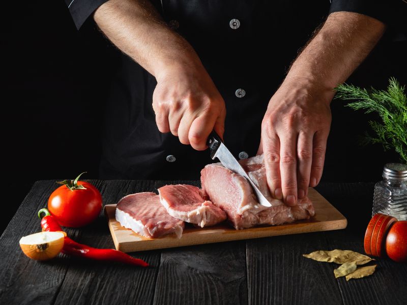 Homem aprenda a cozinhar e seja o melhor nisso